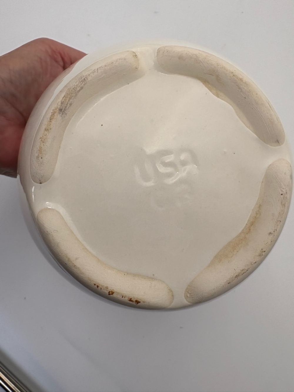 Vintage California Pottery Cream Decorative Bowl or Planter - Picture 4 of 12